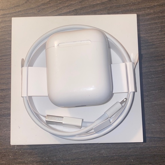 apple airpods